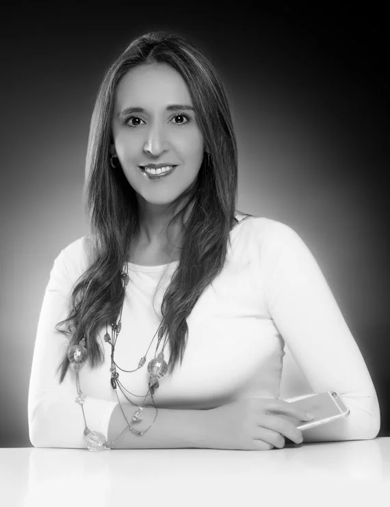 Mónika M. Macías Serpa, Directora Administrativa en Galanés Agencia de Comunicación, más que una agencia de publicidad en Bucaramanga, Colombia.